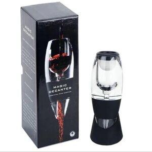 Magic Decanter Essential Wine Aerator